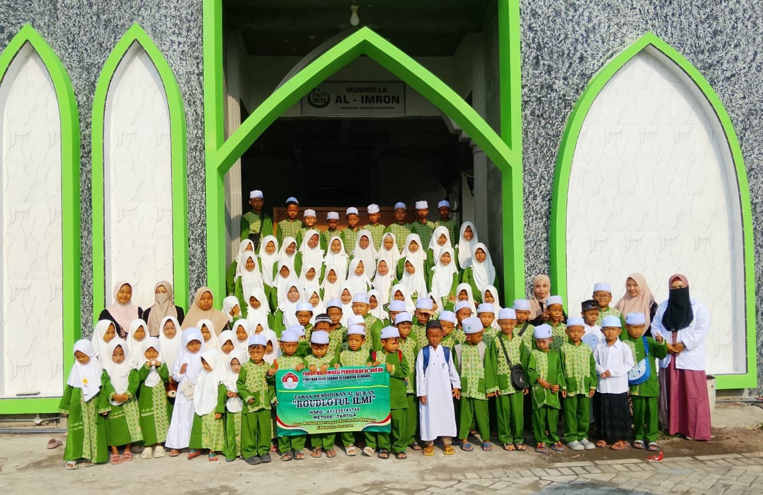 Kegiatan Mengaji di TPQ Roudlotul Ilmi